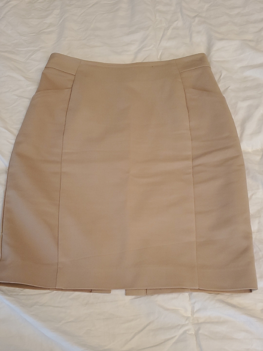 H&M Beige Tailored Pencil Skirt